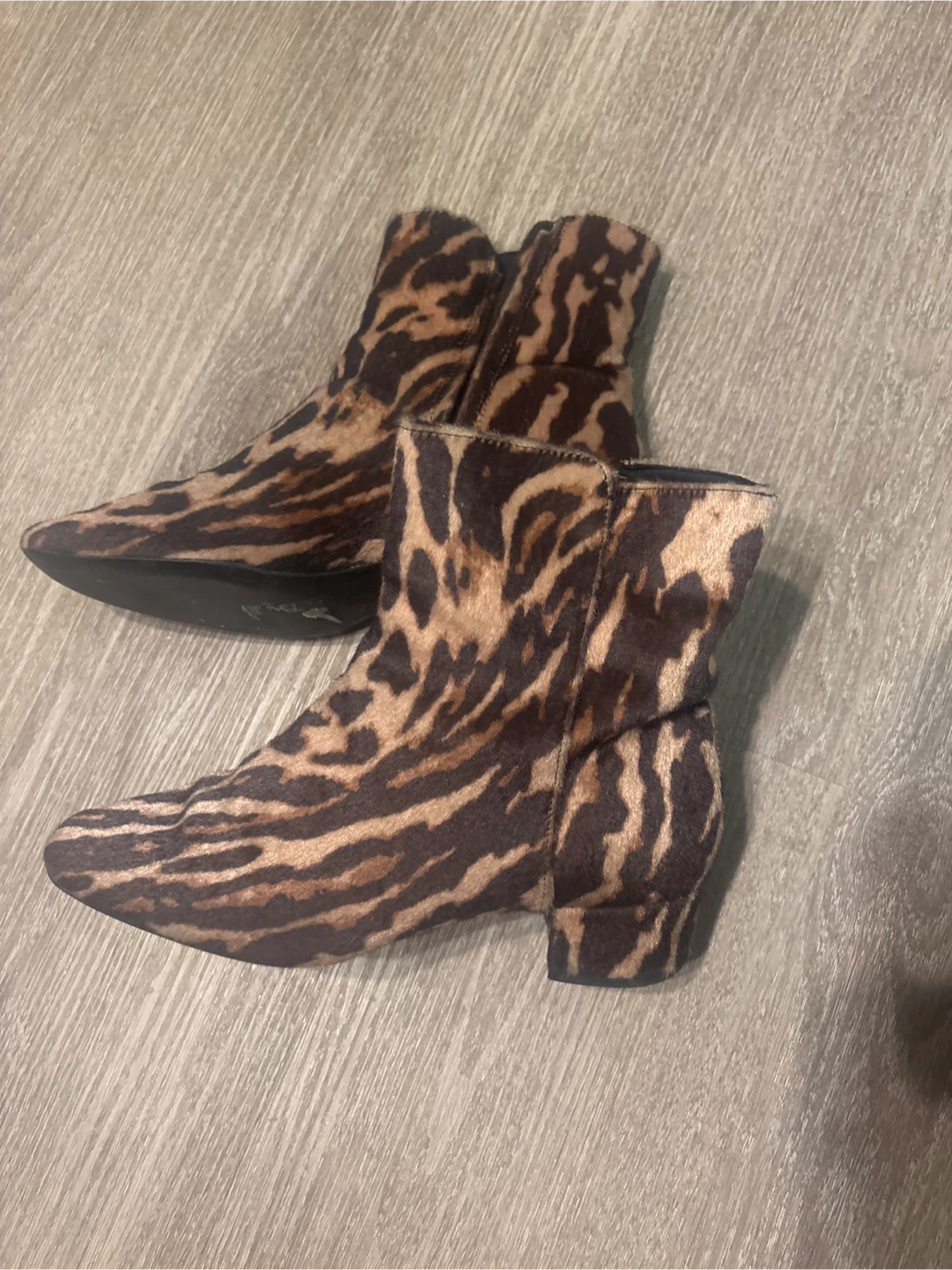 H&M Leopard Print Ankle Boots - photo 4
