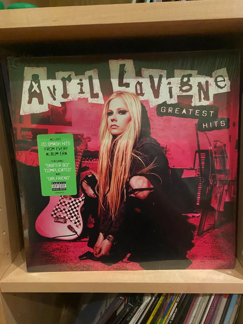 Avril Lavigne Vinyl 🏈