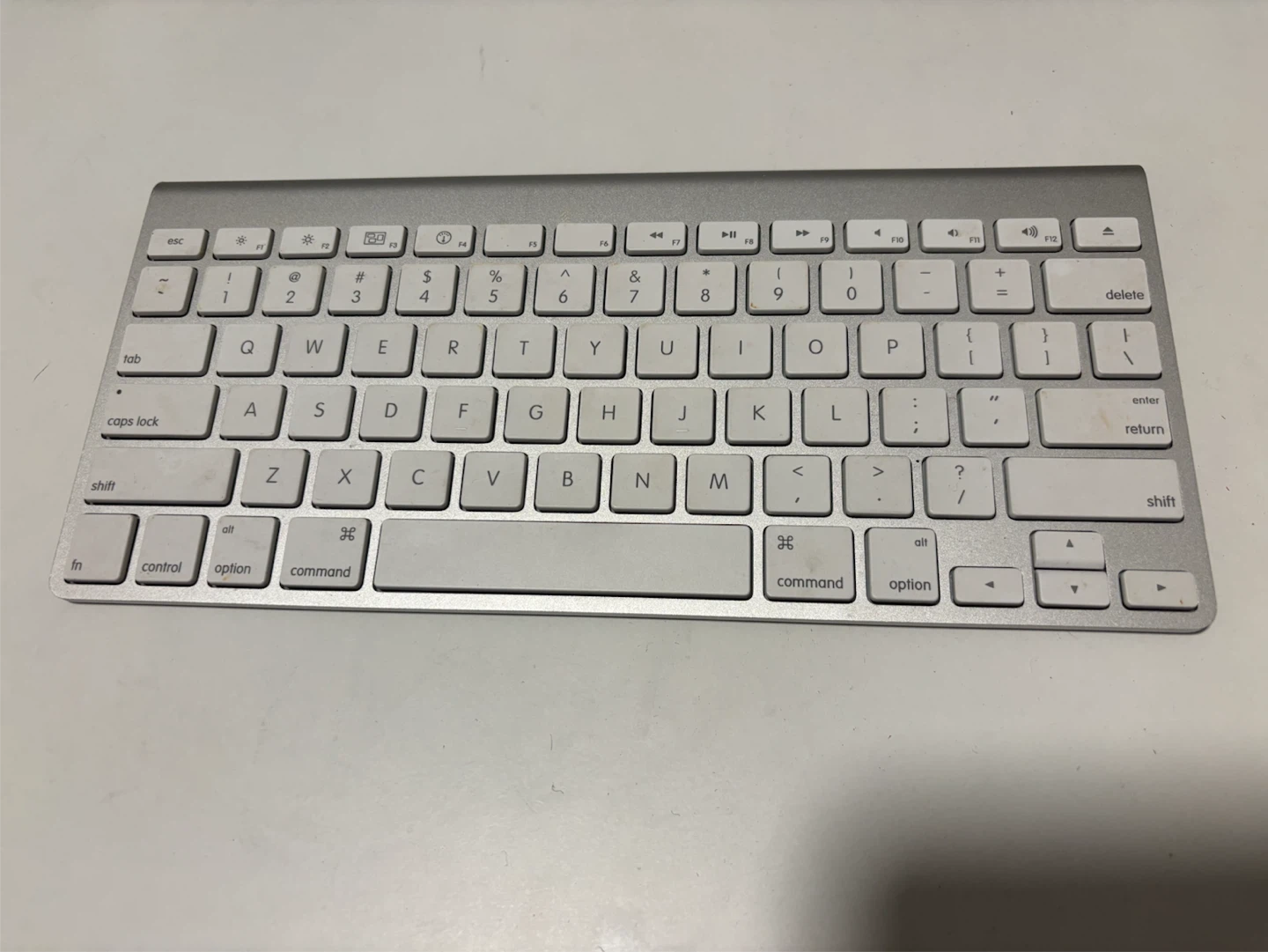 Apple Magic Keyboard Wireless