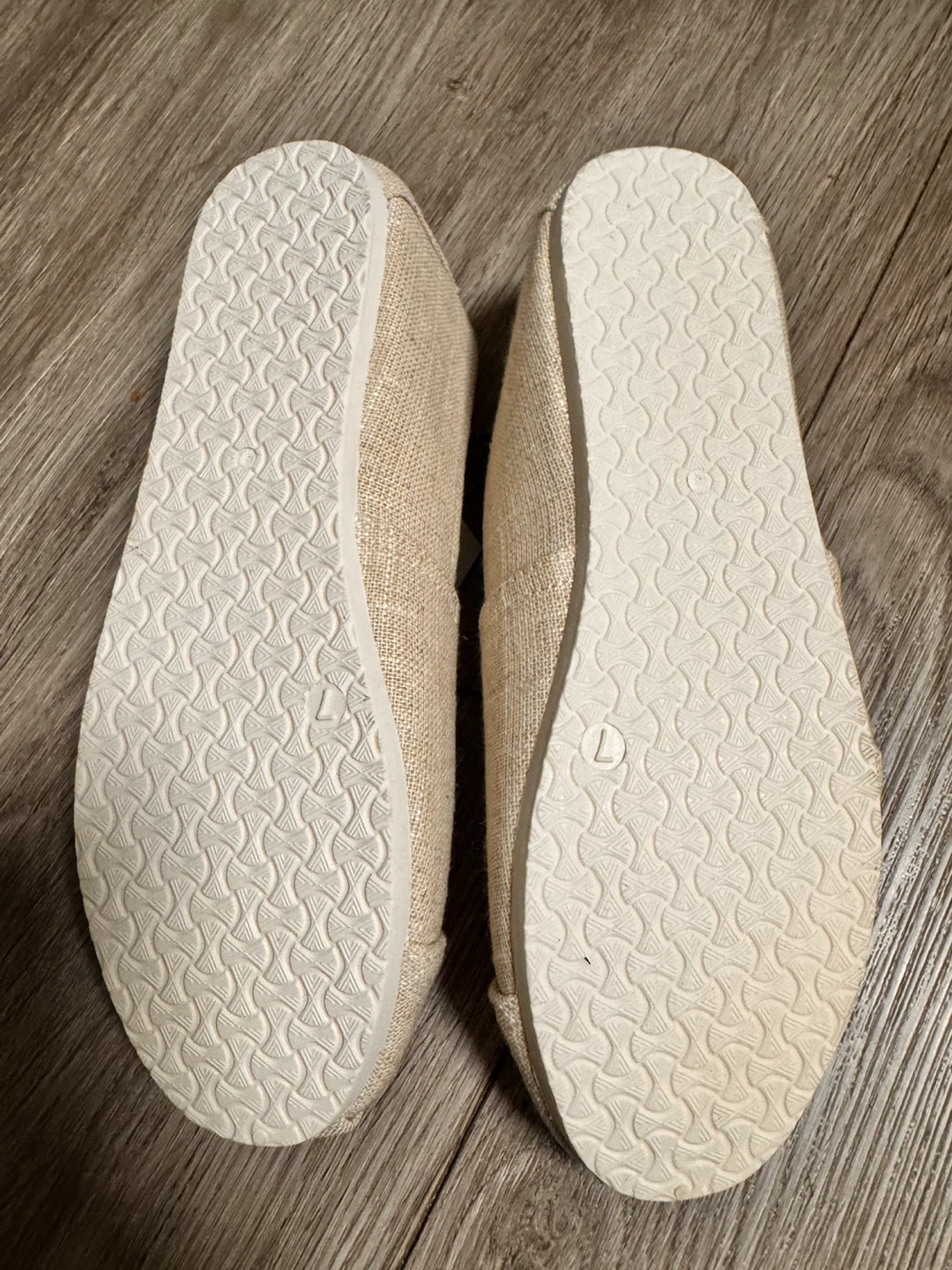 Time and Tru Beige Espadrilles Size 7. $8 🏈 - photo 2