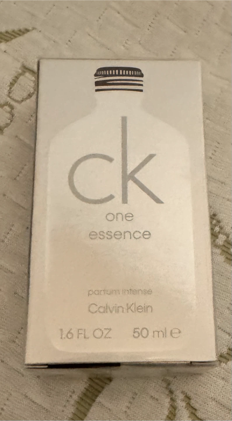Calvin Klein perfume unisex new sealed 50 ml. 🏈