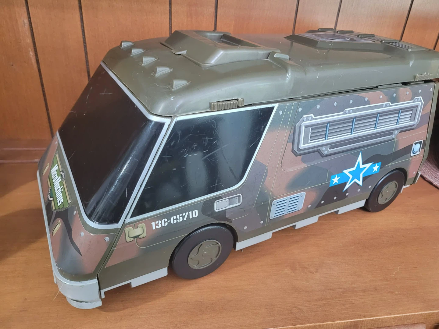 Micro Machines Cheyenne Mountain Playset