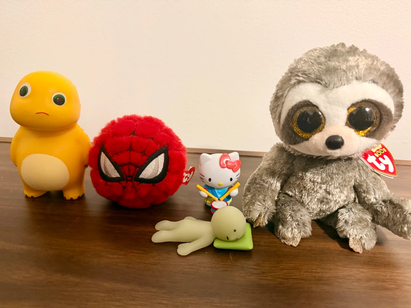 Desk Accessories - Smiski, Spider-Man, Hello Kitty, Beanie Baby