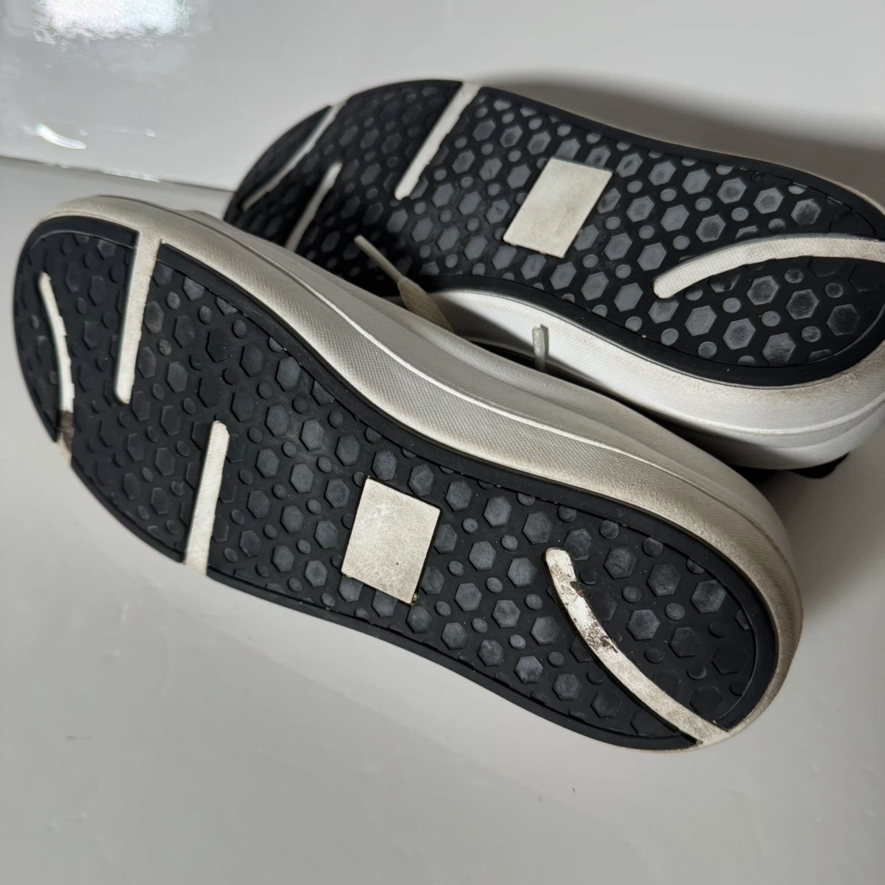 Black and white canvas high top sneakers Size 7 - photo 3