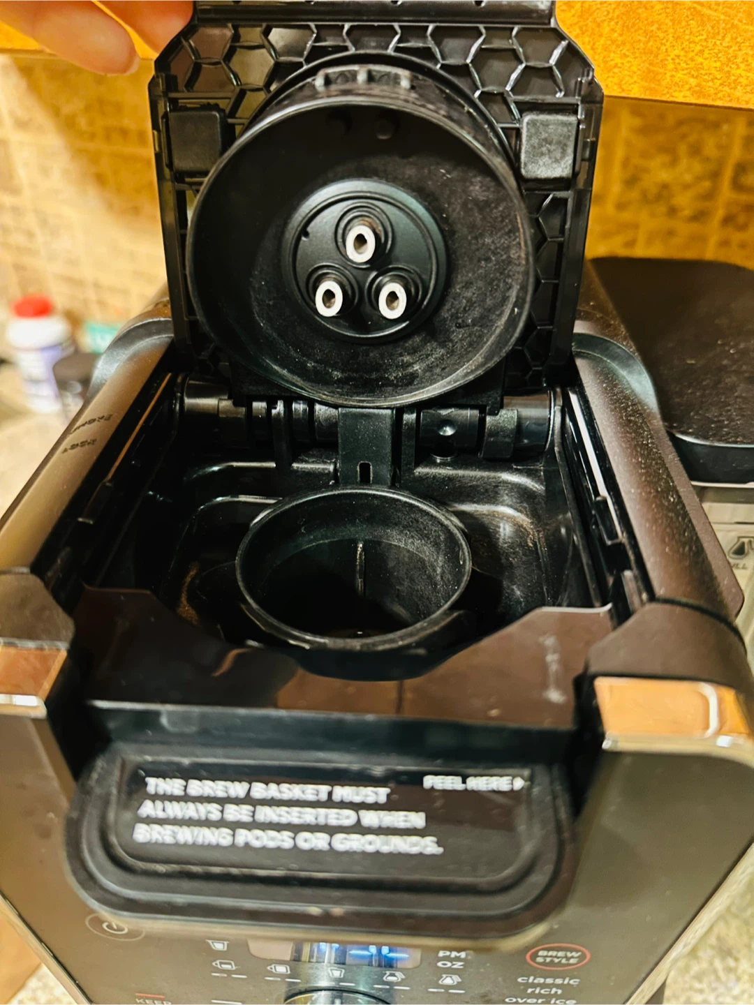 24 cups Ninja Coffee Maker with Pod Adapter - photo 5