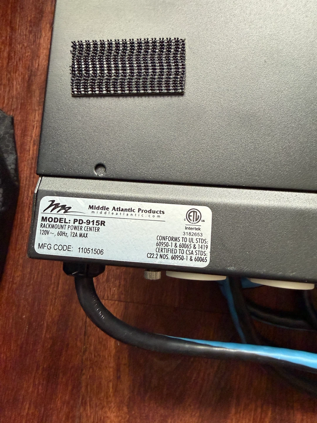 Middle Atlantic Rackmount Power Centers (Set of 2) - photo 2