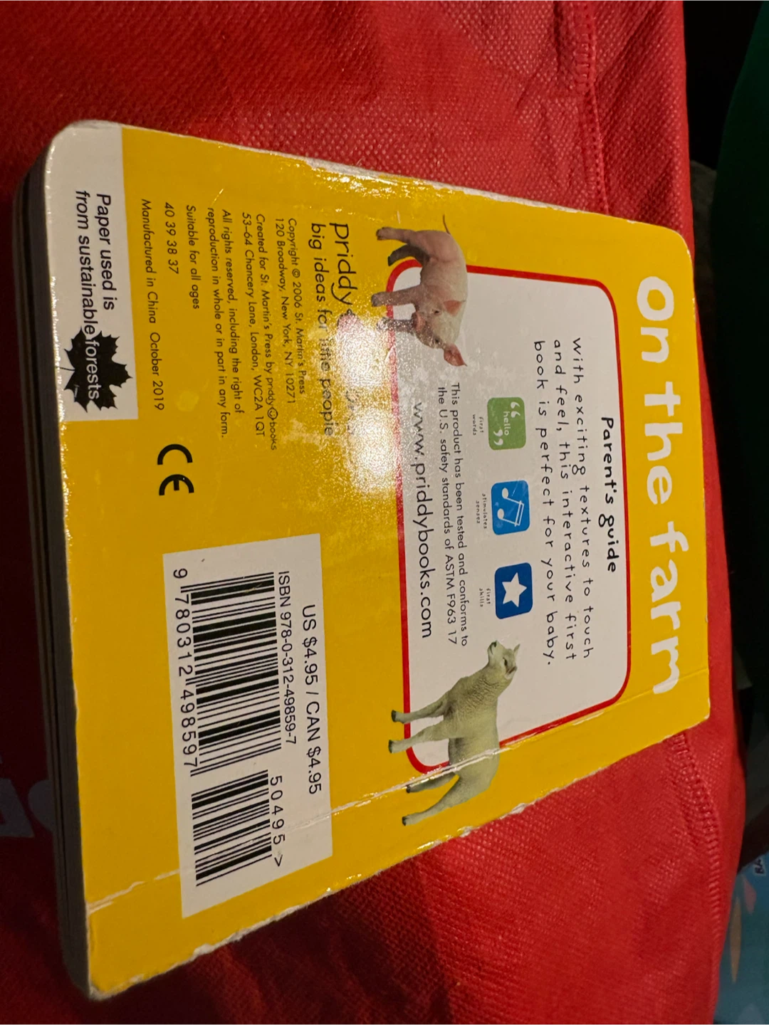 Priddy Books On the Farm Touch and Feel Board Book - photo 3