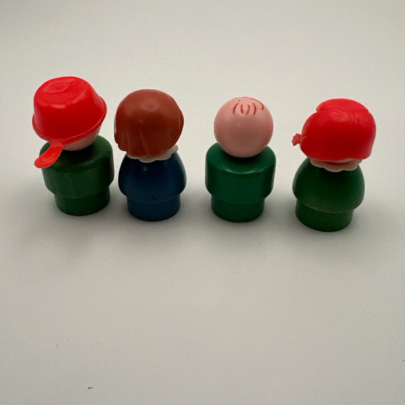 Vintage Fisher-Price Little People Figures - photo 2
