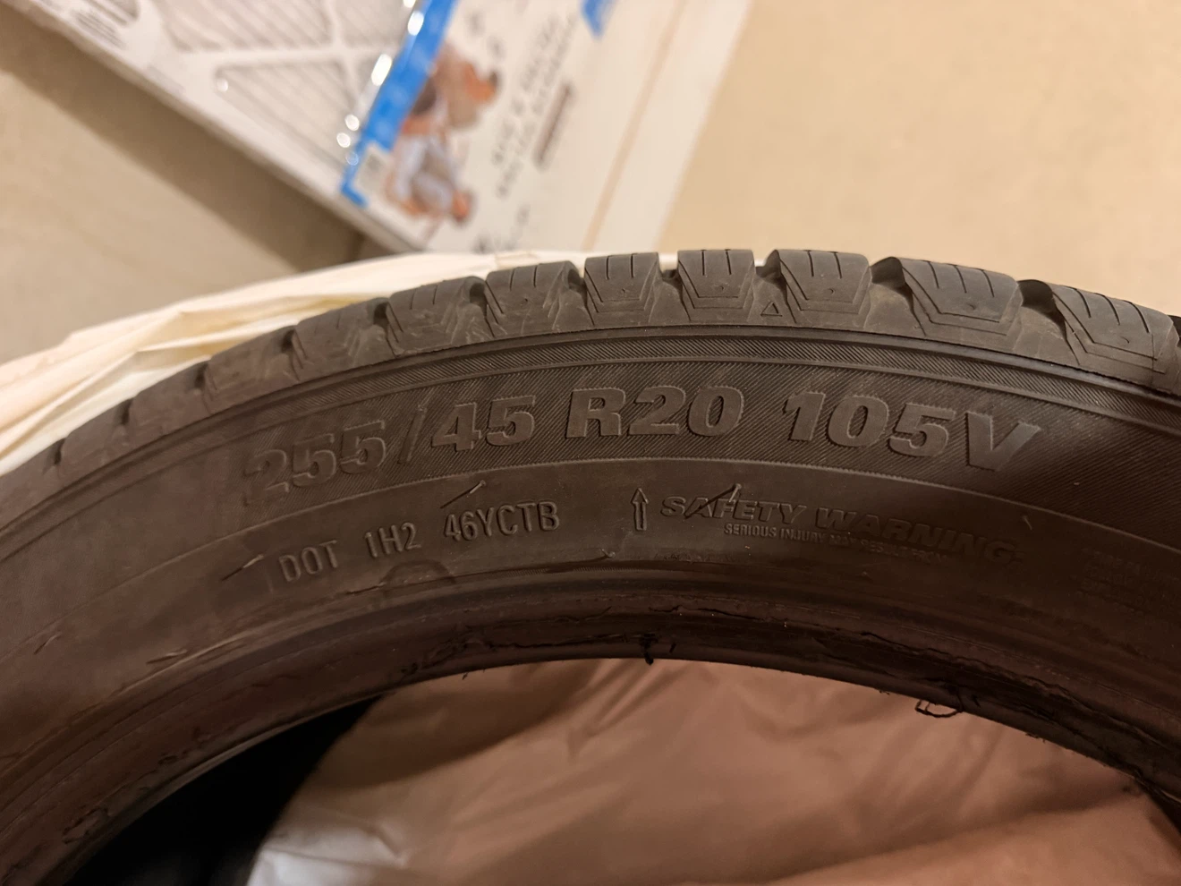 Set of 4 Kumho 255/45R20 Winter Tires - photo 2