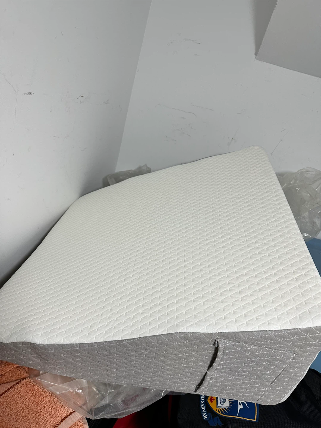 Foam Bed Wedge Pillow