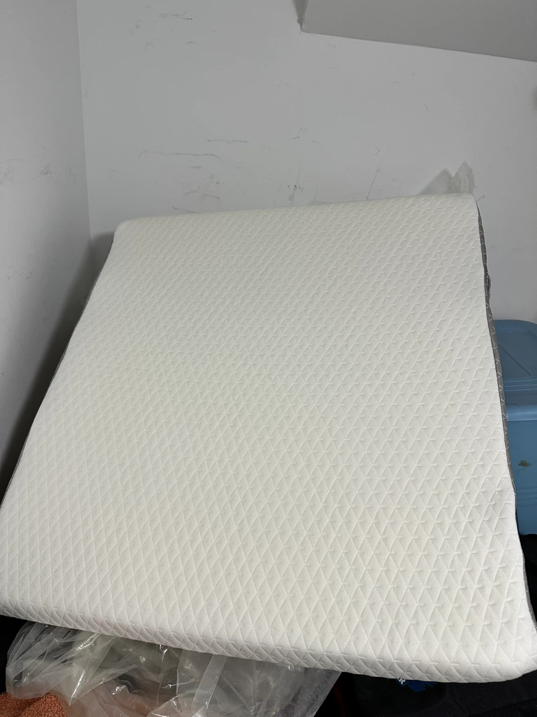 Foam Bed Wedge Pillow - photo 2
