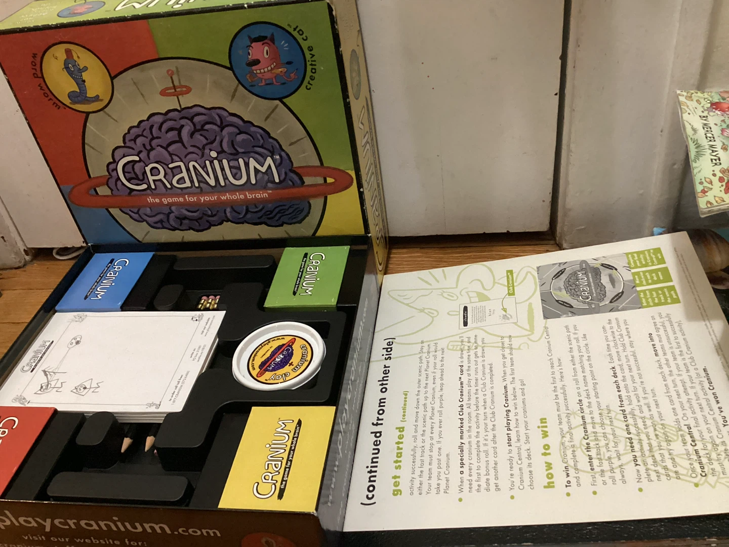 🏈 Cranium Board Game