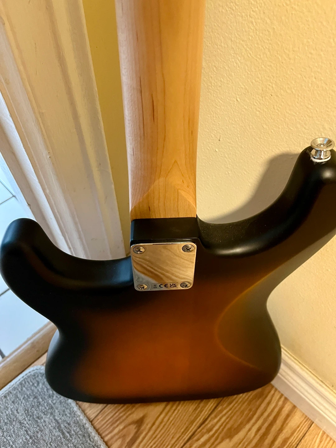 Squier by Fender Stratocaster Electric Guitar - photo 5