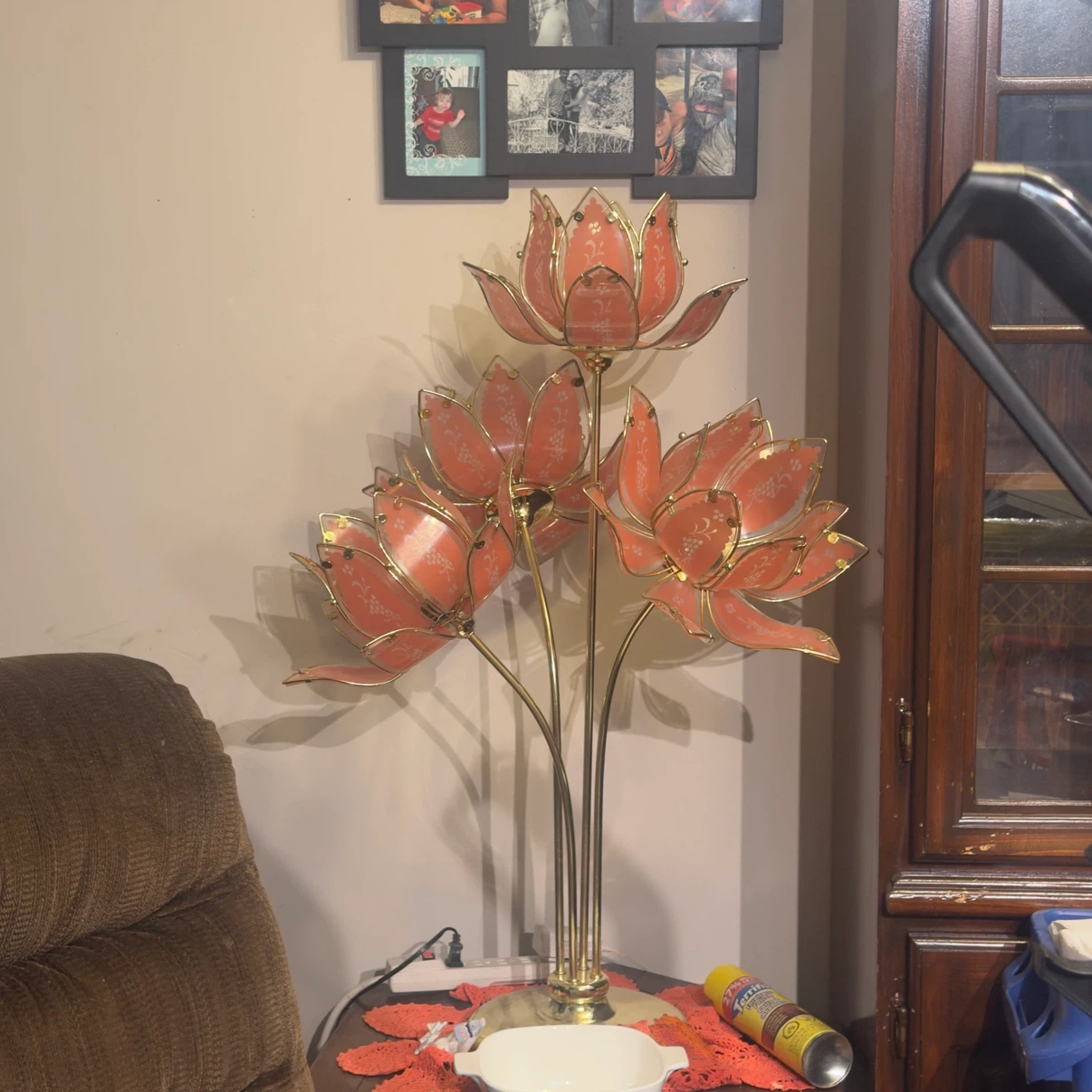 Vintage Lotus Flower Table Lamp x2 - photo 2