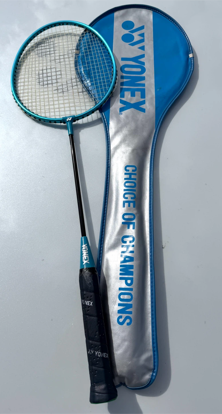 Yonex B-1100LB Badminton Racket with carrying case