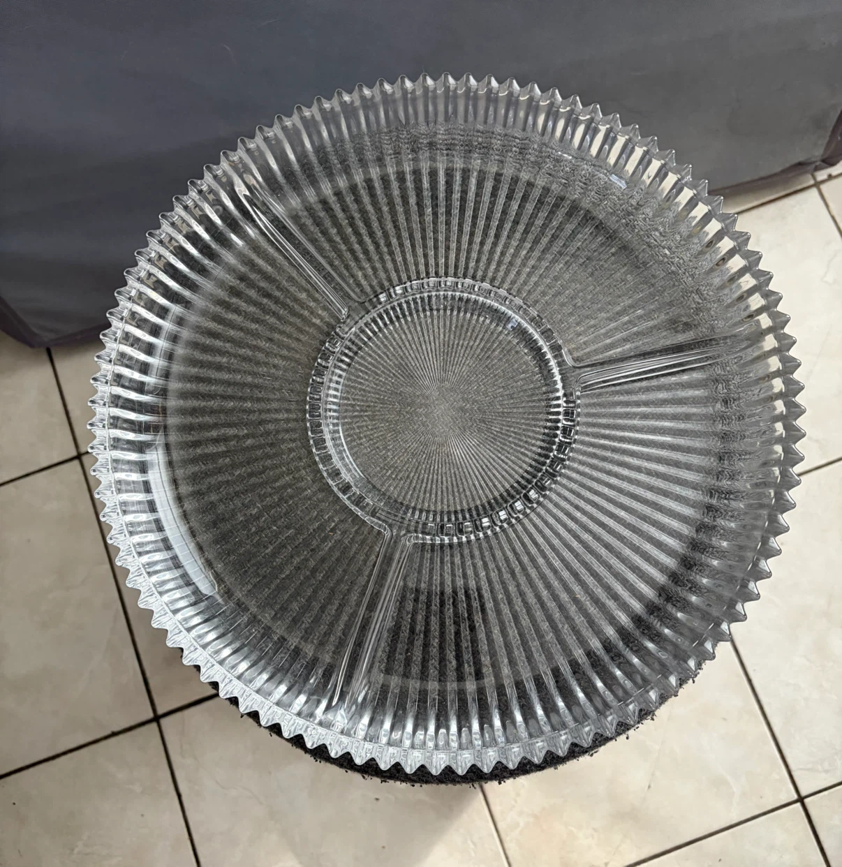 🏈  Vintage Clear Glass Divided Serving Tray - photo 3