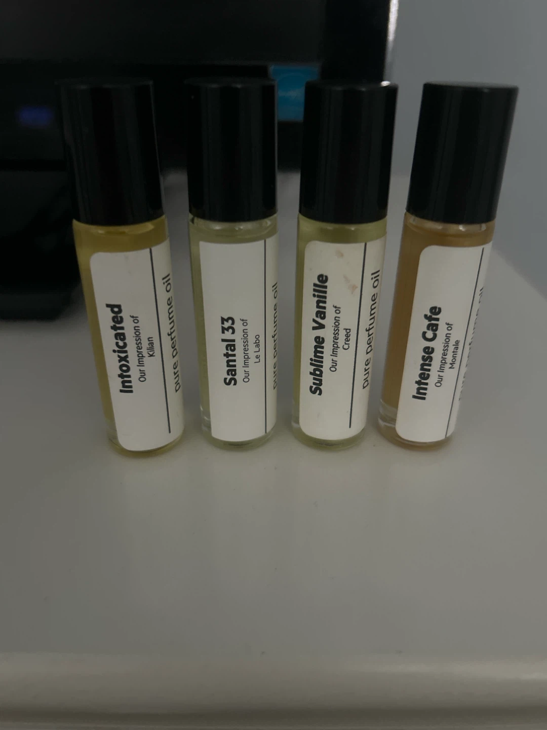 Set of 4 Perfume Oil Roll-Ons - photo 2