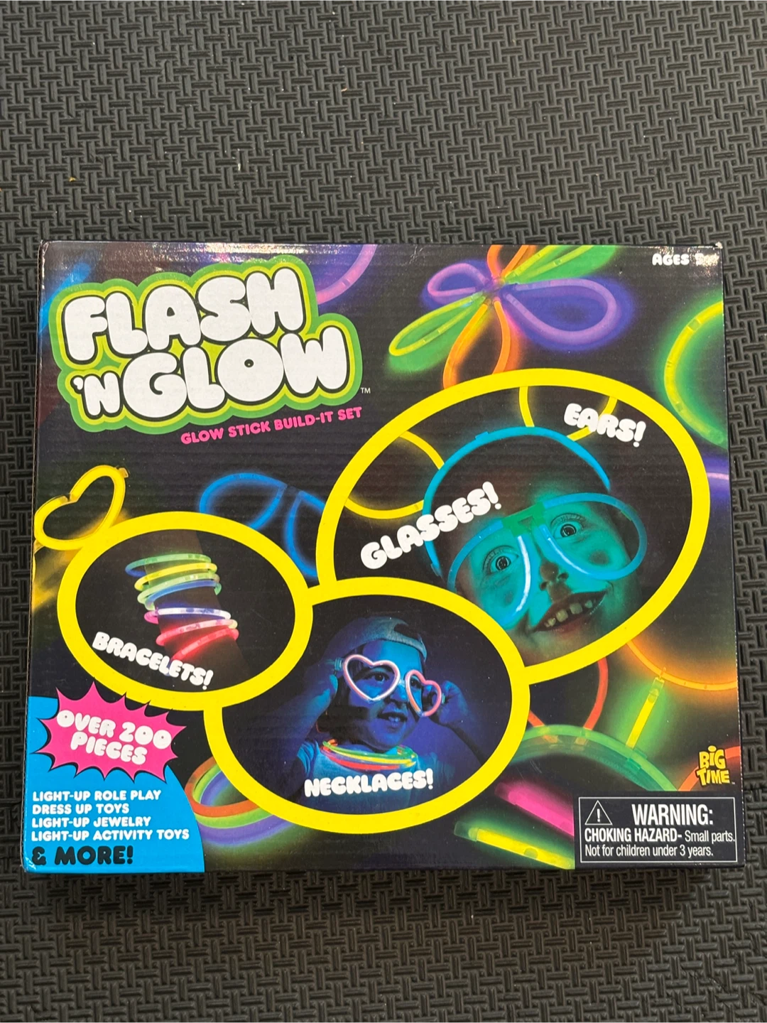 Flash N Glow Glow Stick Build-It Set