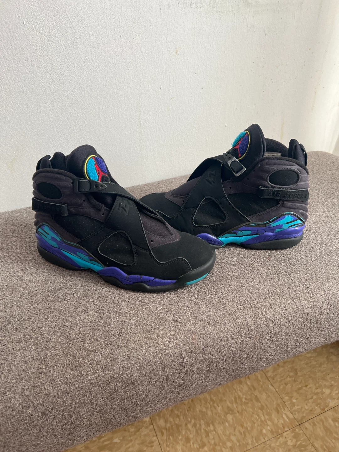 Air Jordan 8 Retro Size 8.5