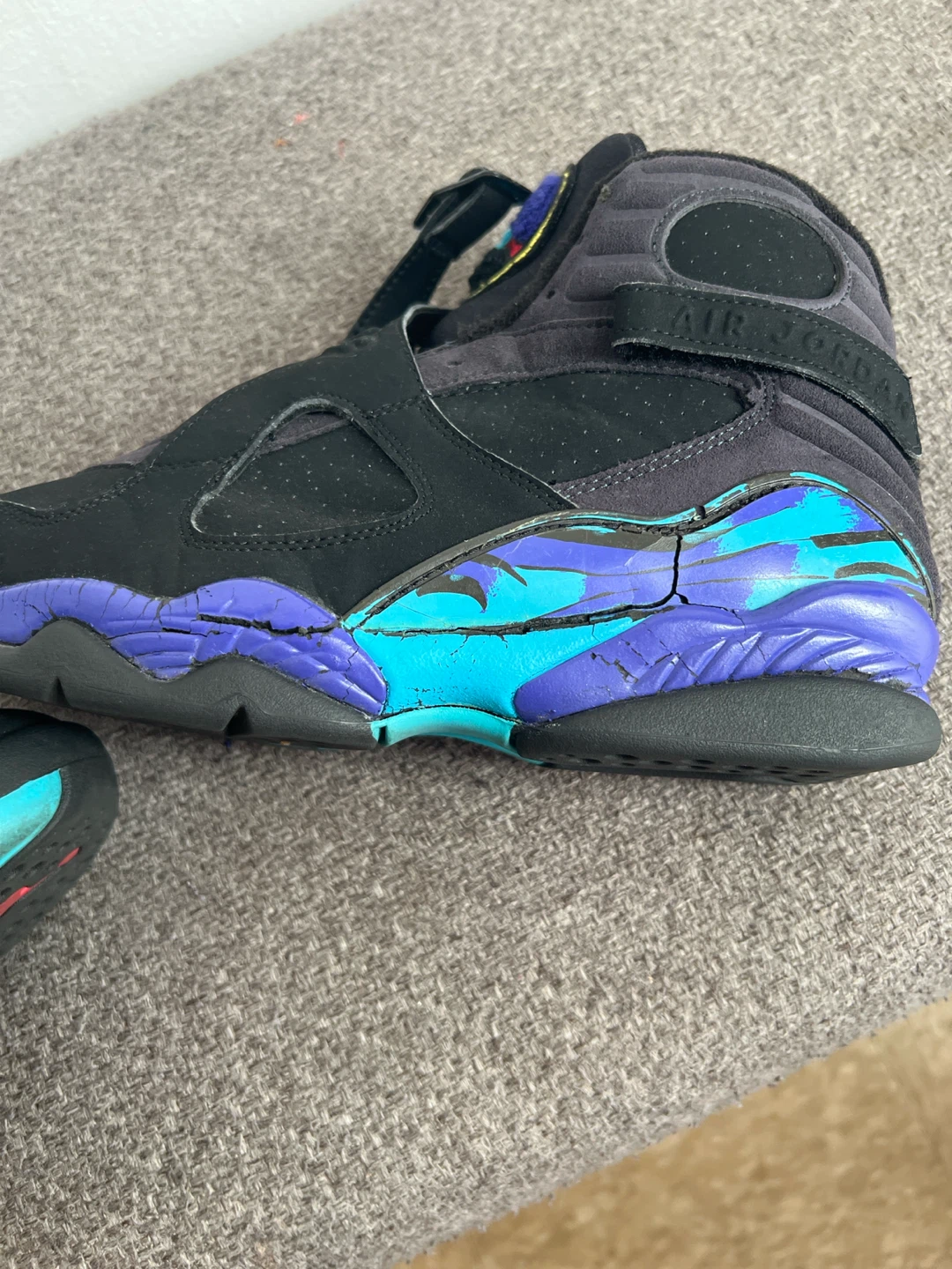 Air Jordan 8 Retro Size 8.5 - photo 2