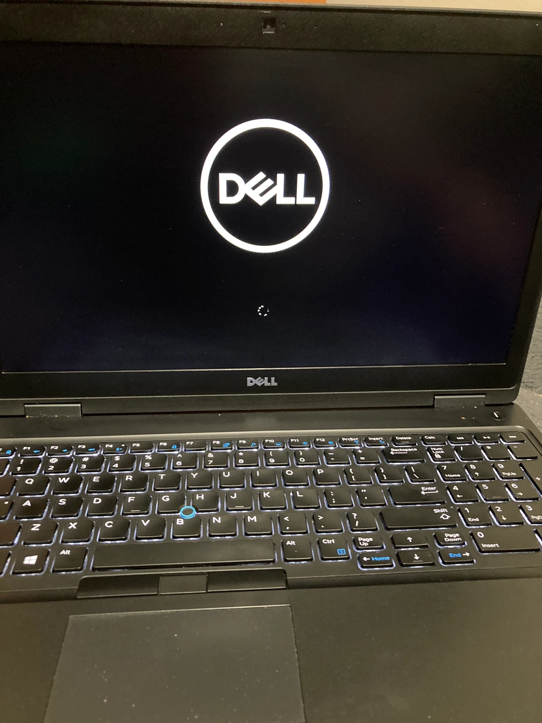 Dell Latitude 5580 Laptop  turns on but does not hold charge - photo 4
