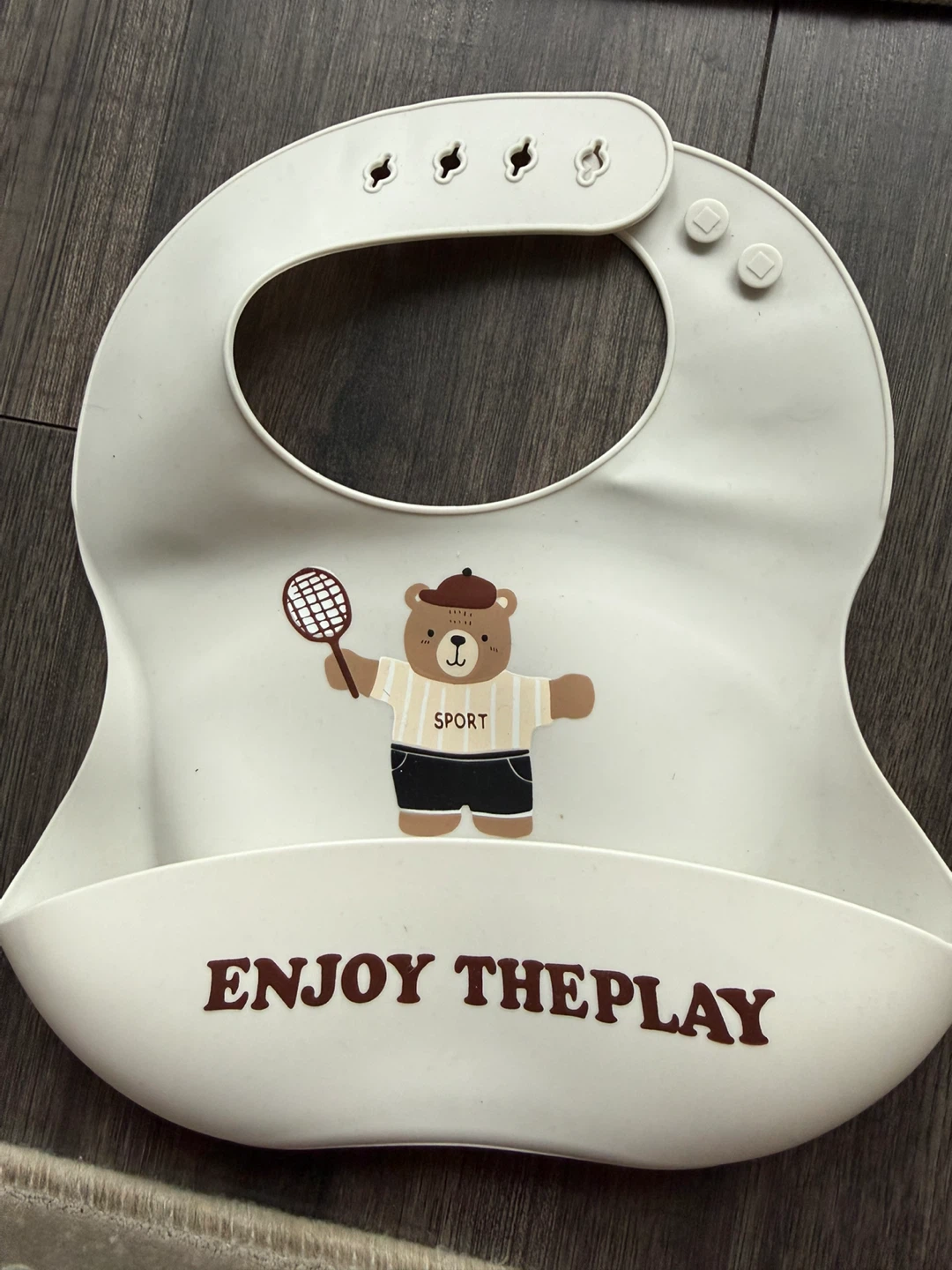 New Silicone baby bib with bear design