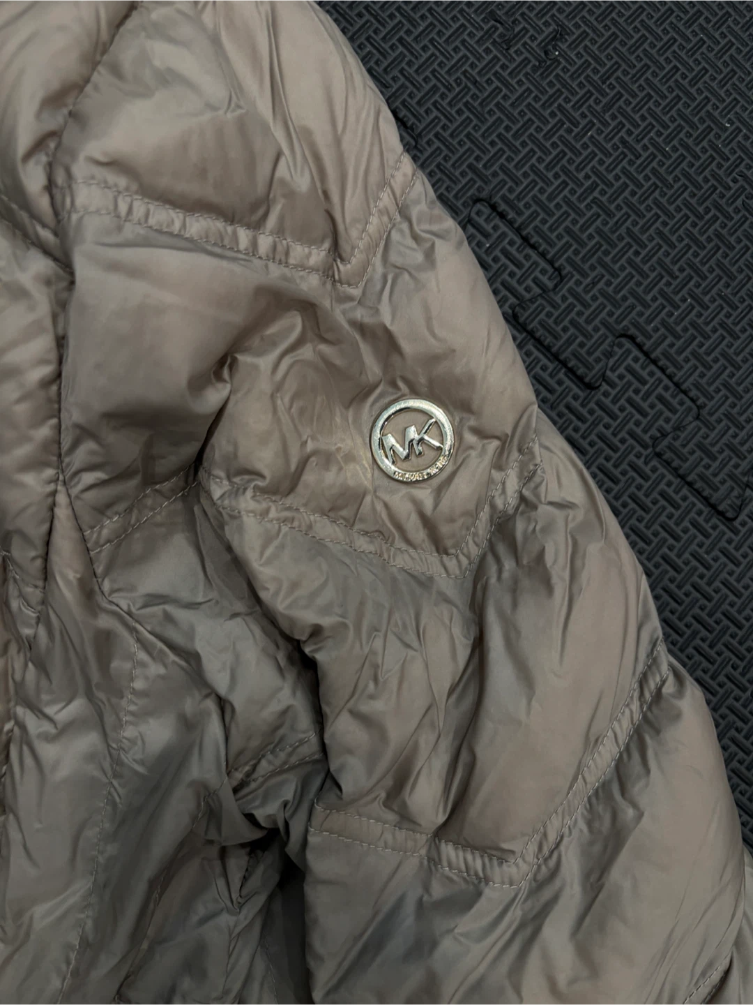 Michael Kors Packable Down Fill Jacket - photo 2