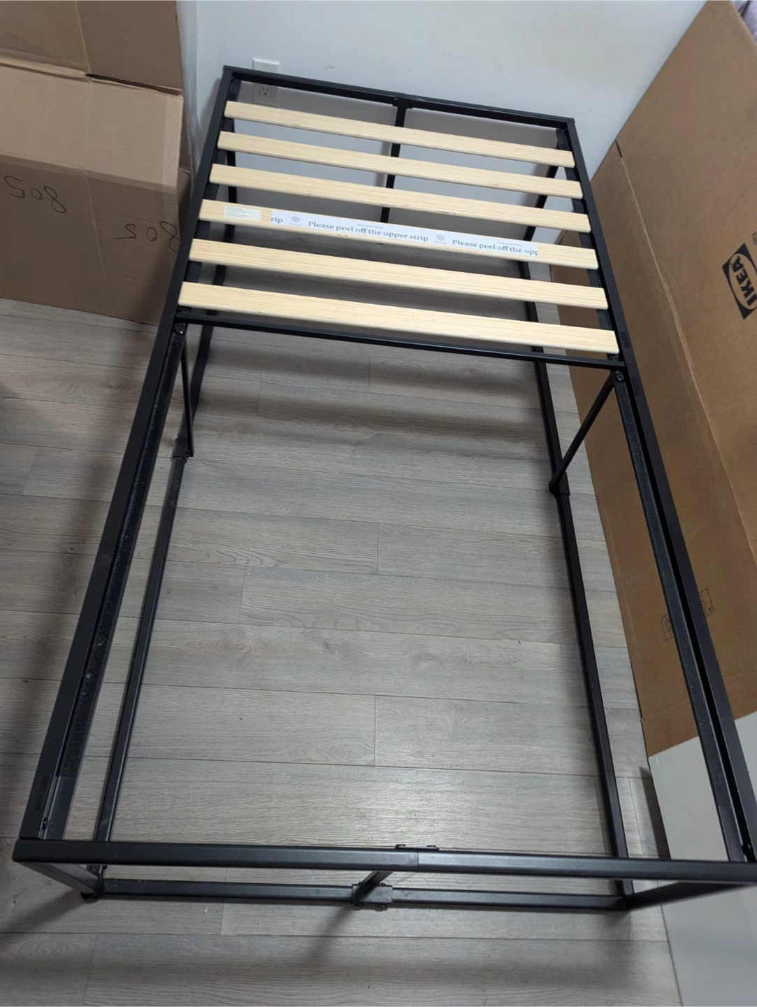 Zinus 18-Inch Metal Twin Bed Frame (Tons of Underbed Storage!) - photo 4