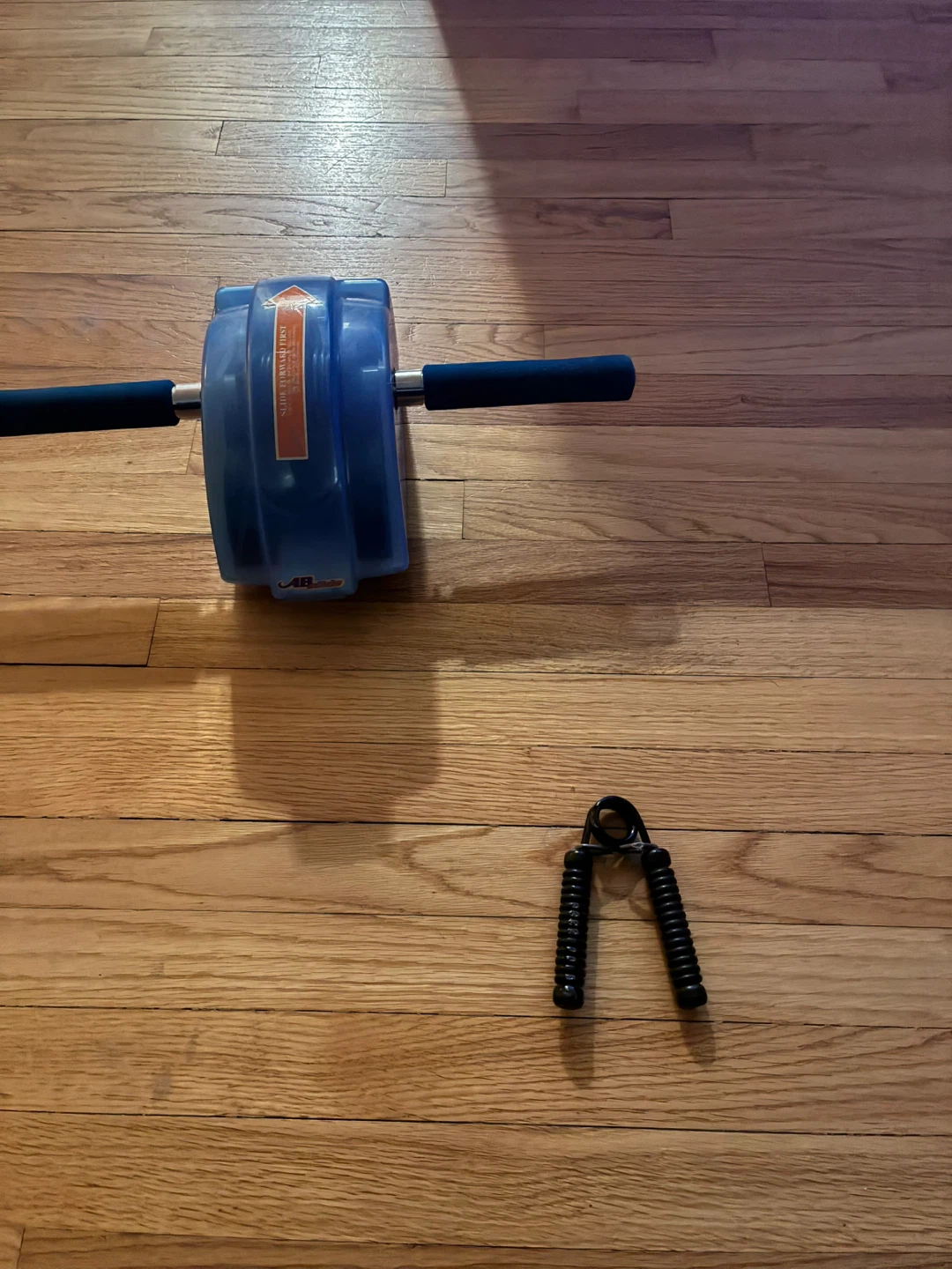 AB Glide Abdominal Roller and Hand Gripper Set - photo 3