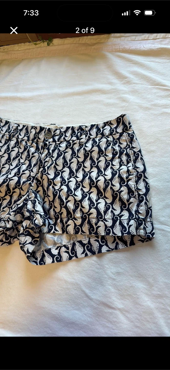 Old Navy SeaHorse Print Shorts - photo 2
