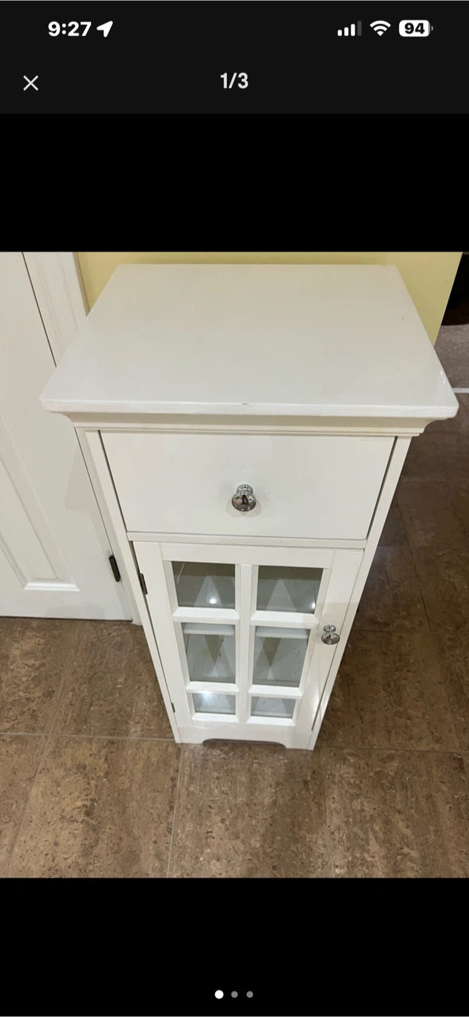 White bathroom cabinet with drawer