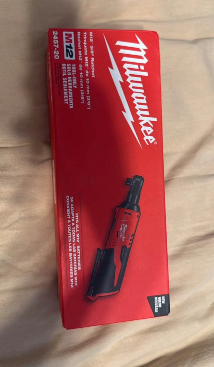 Milwaukee M12 3/8" Cordless Ratchet 2457-20