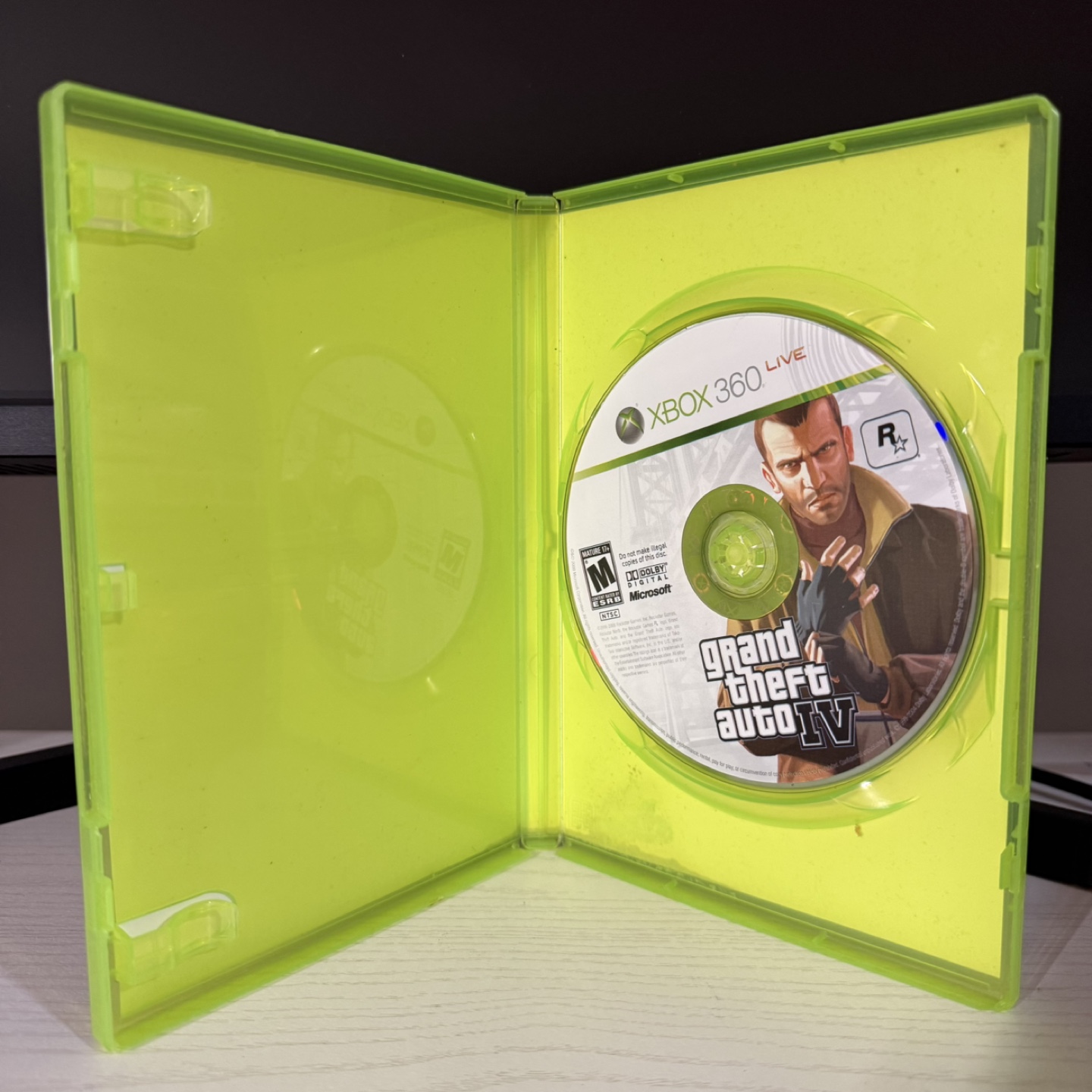 Grand Theft Auto IV for Xbox 360 - photo 2