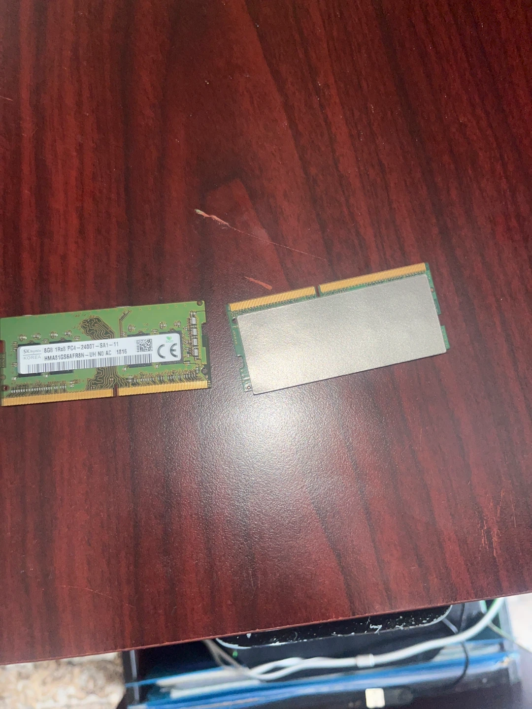 SK Hynix 8GB DDR4 Laptop RAM (PC4-2400T)