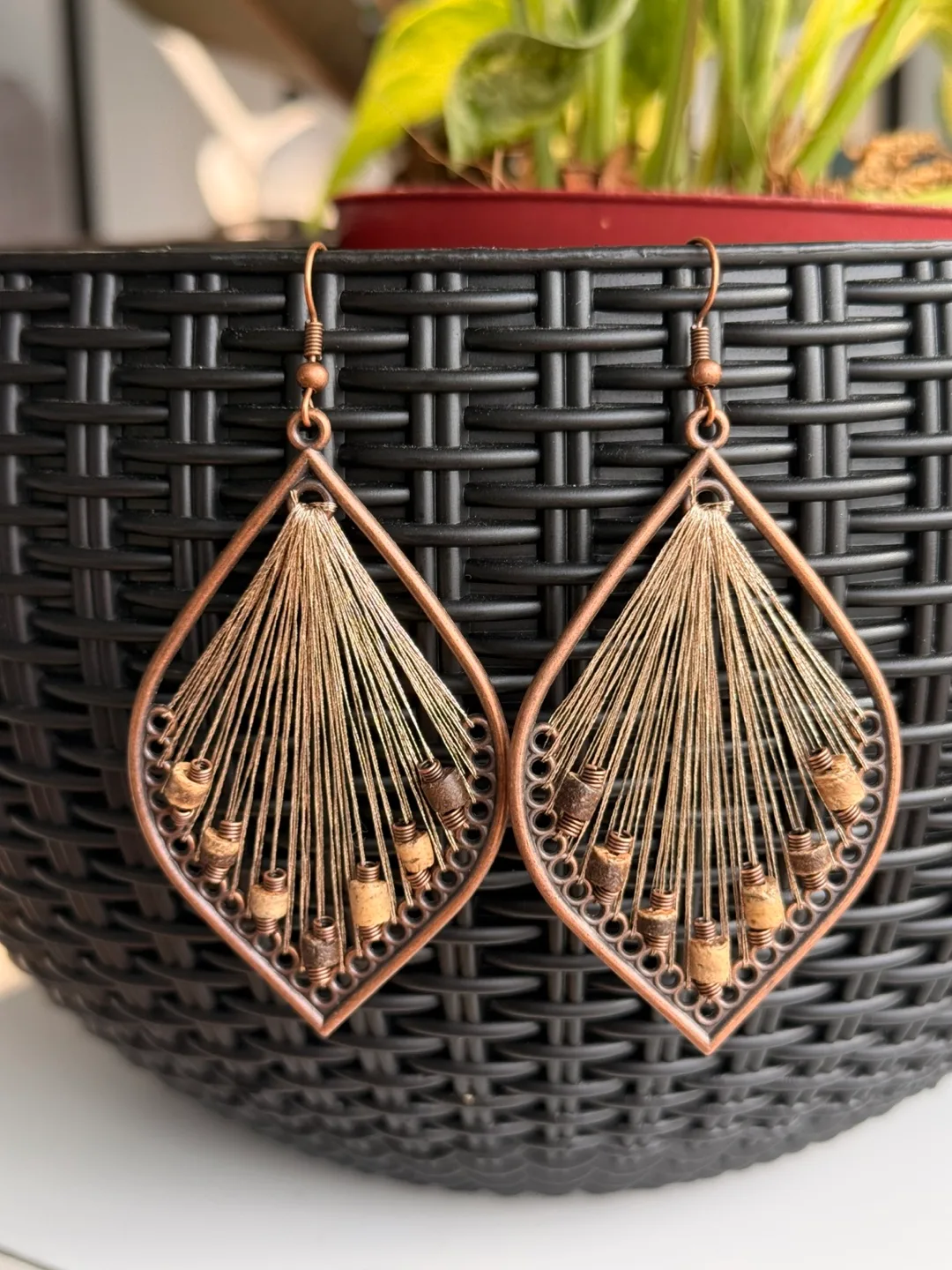 Copper Tone Teardrop Threaded Earrings 🤎✨ | NEW