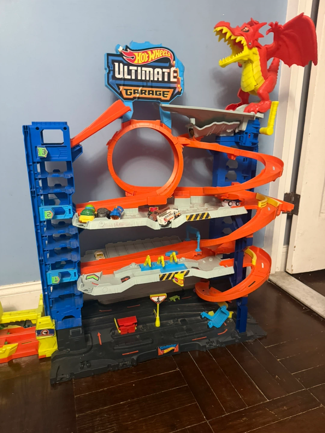 Hot Wheels Ultimate Garage Play Set