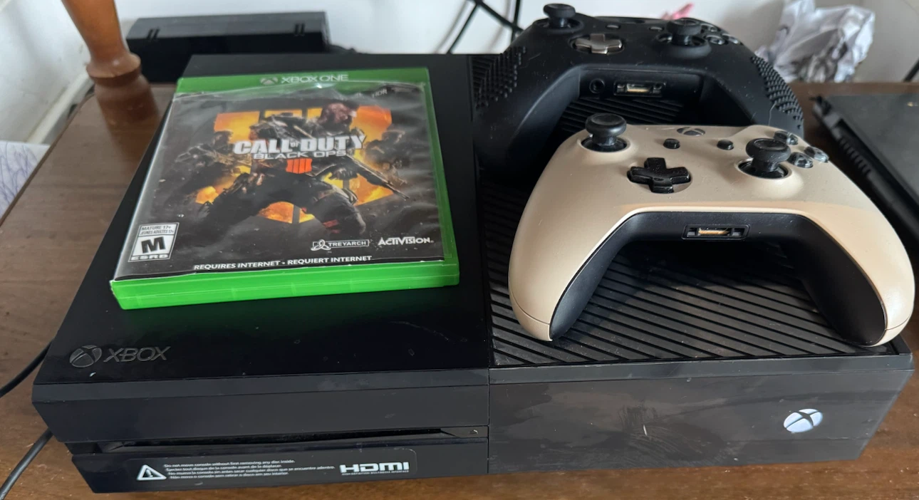 Xbox One Console with Two Controllers and Game