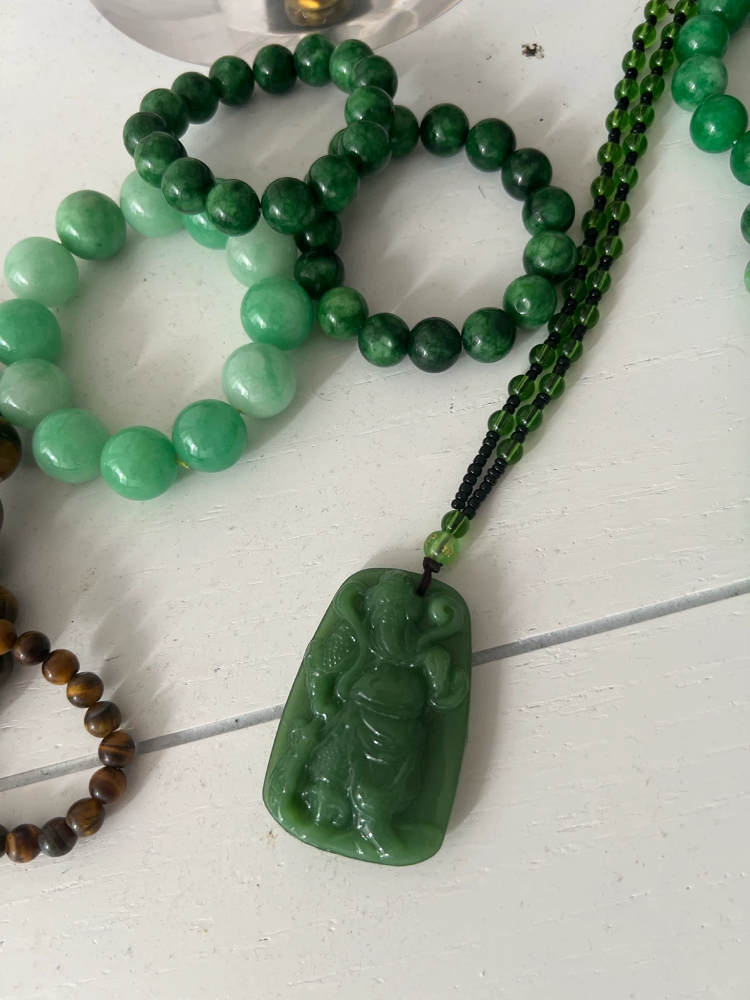 Assorted Jade and Tiger Eye Bead Jewelry Collection - photo 2
