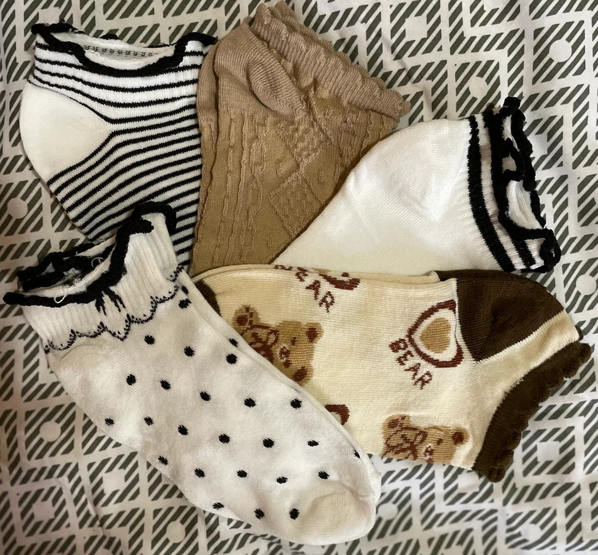Set of 5 assorted patterned ankle socks