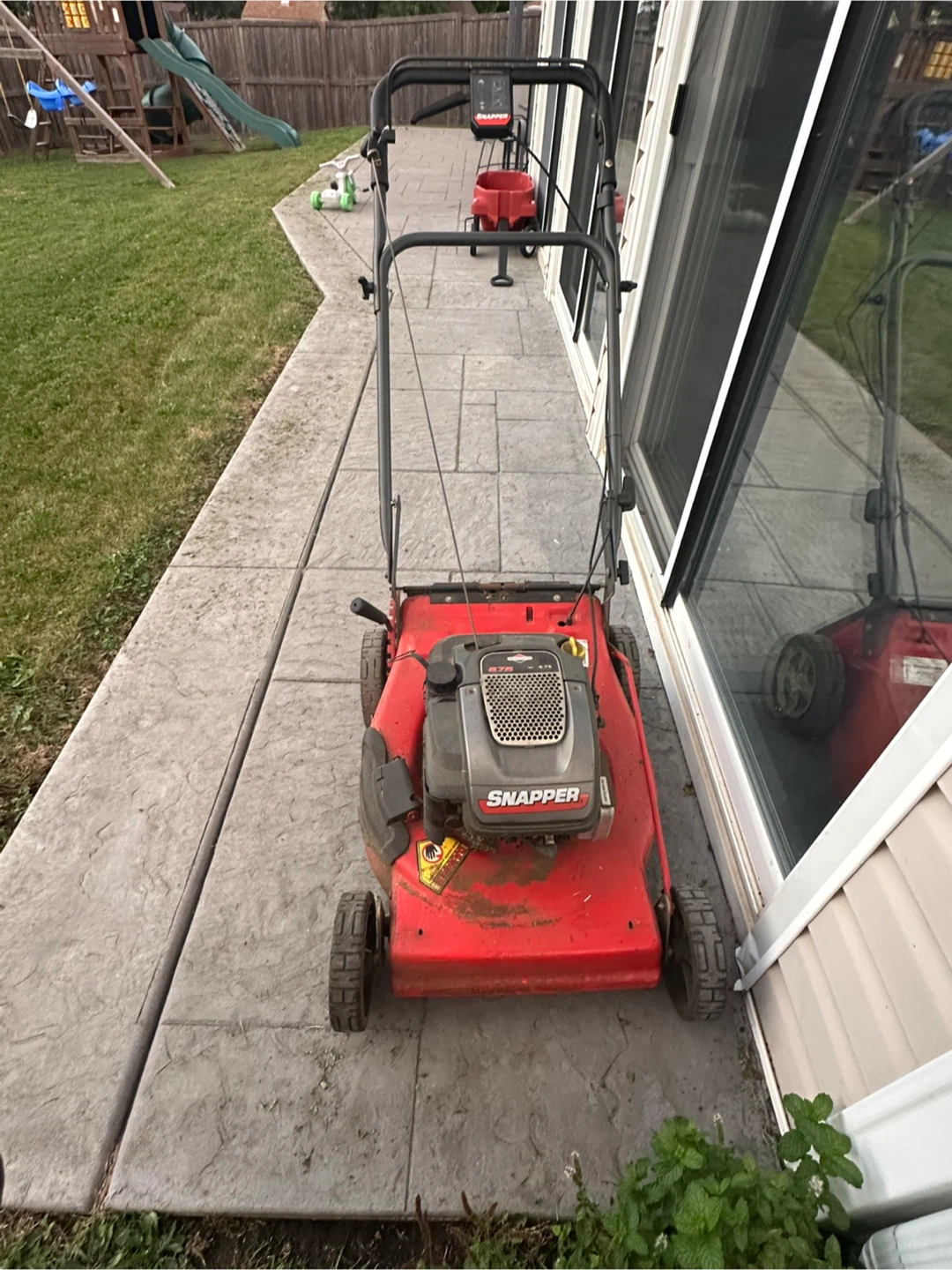Snapper 21" Walk-Behind Mower