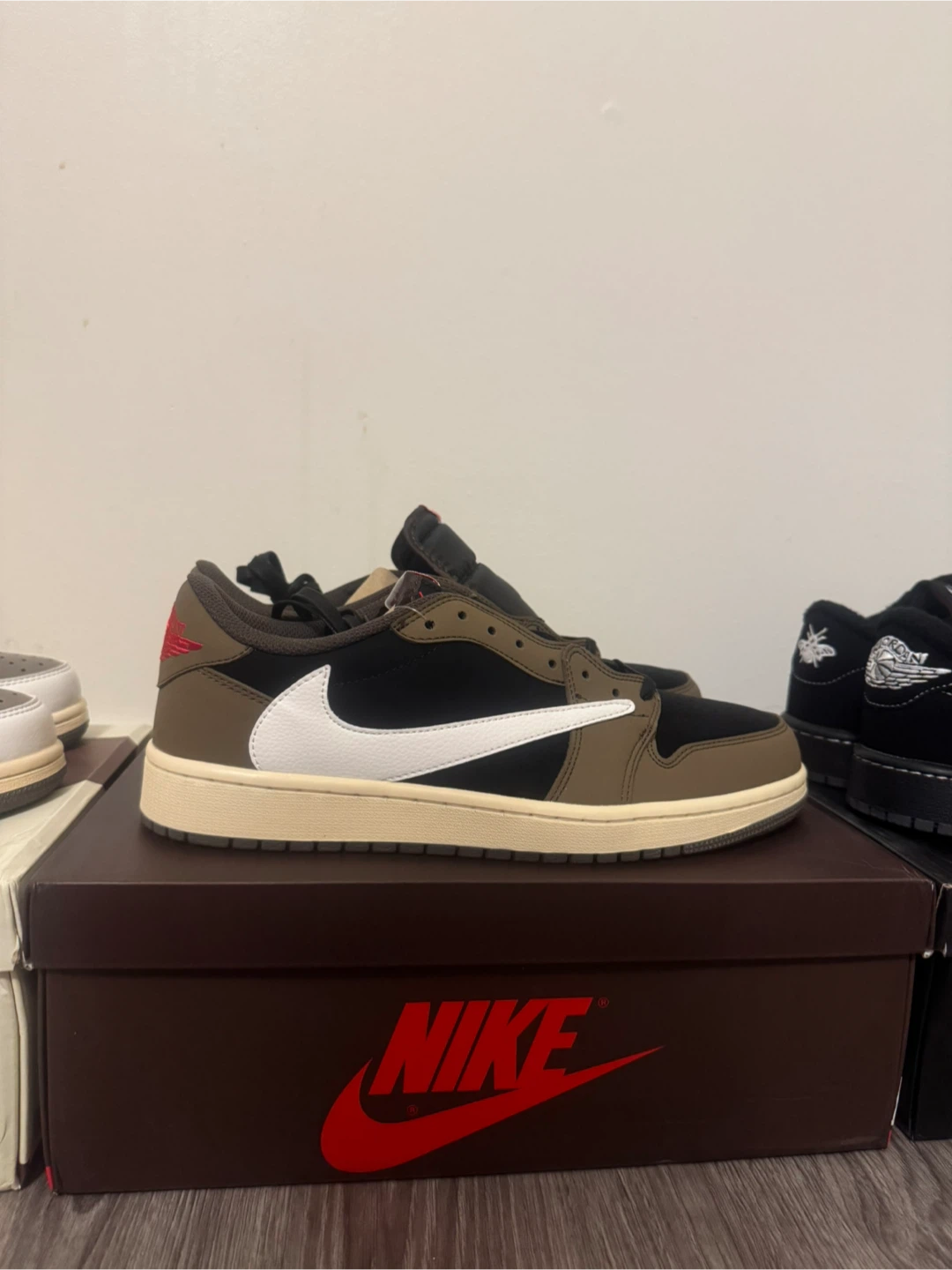 Brand New Travis Scott Mochas Size 11 Shoes