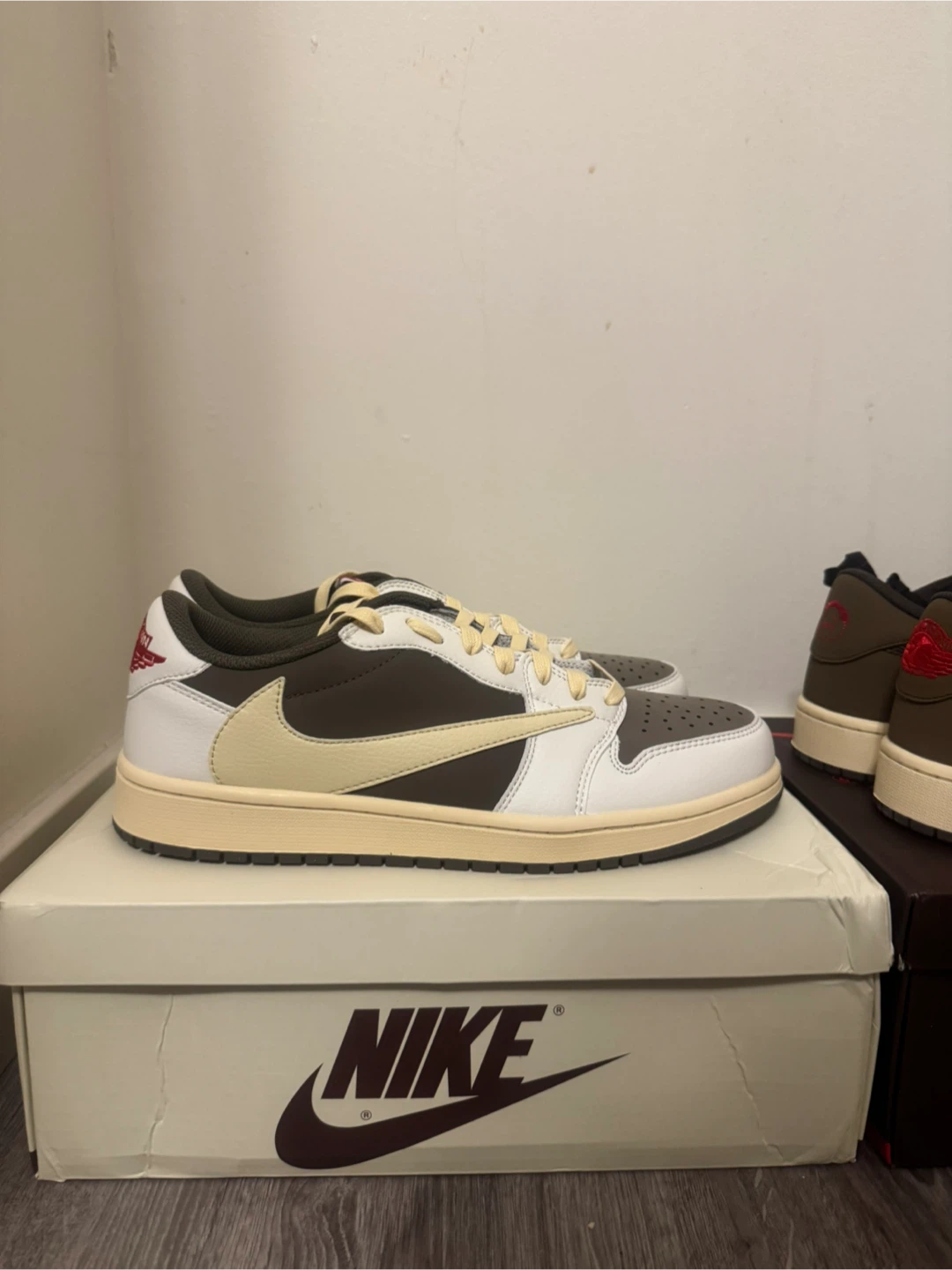 Brand New Reverse Mochas Travis Scott Size 11 Shoes