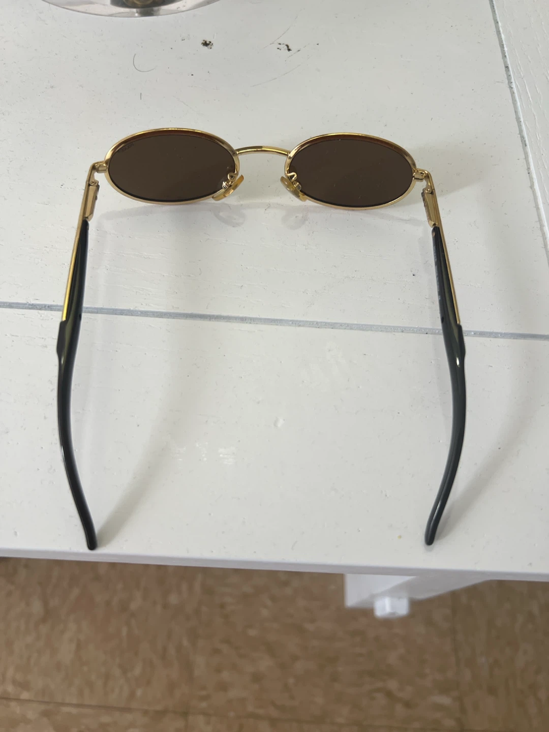 Police 2460 Oval Sunglasses - photo 2