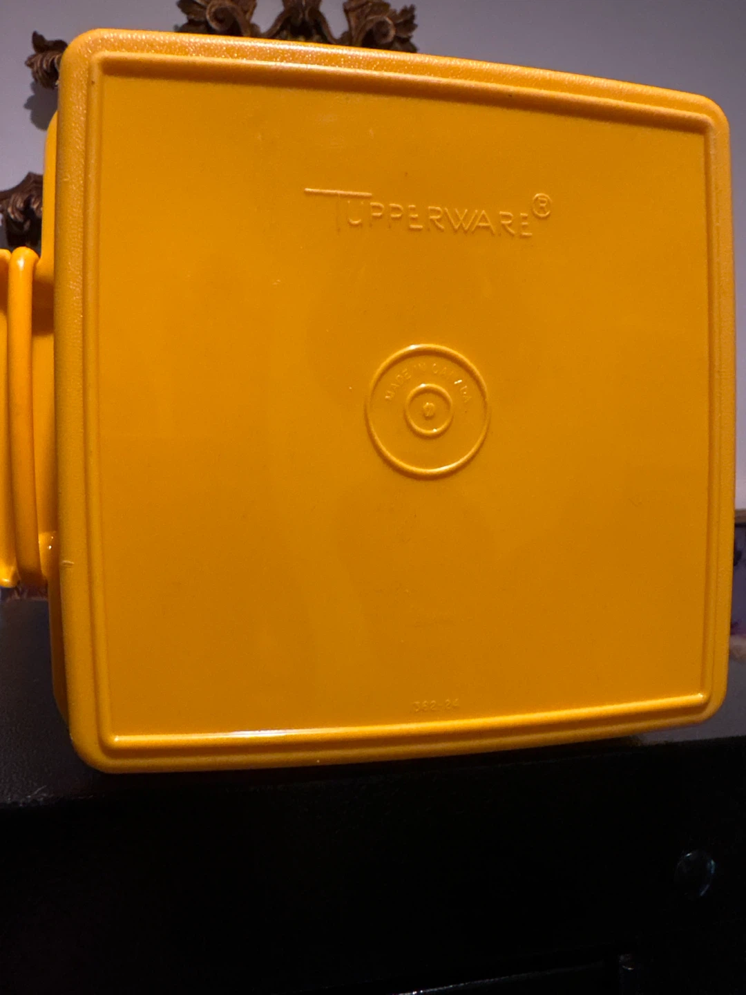 🏈 Vintage Tupperware Stackable Containers - photo 2