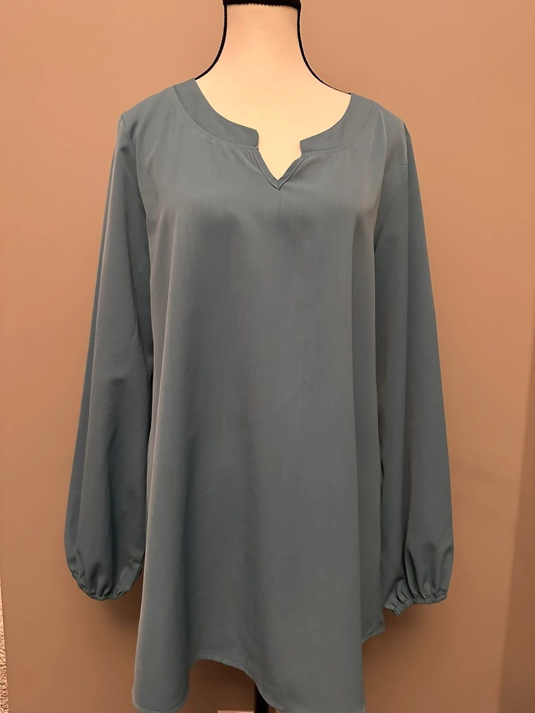 Assorted Women's Tops Bundle - photo 4