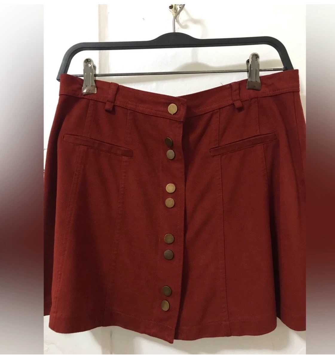 Zara Trafaluc Red Button-Down Mini Skirt🏈
