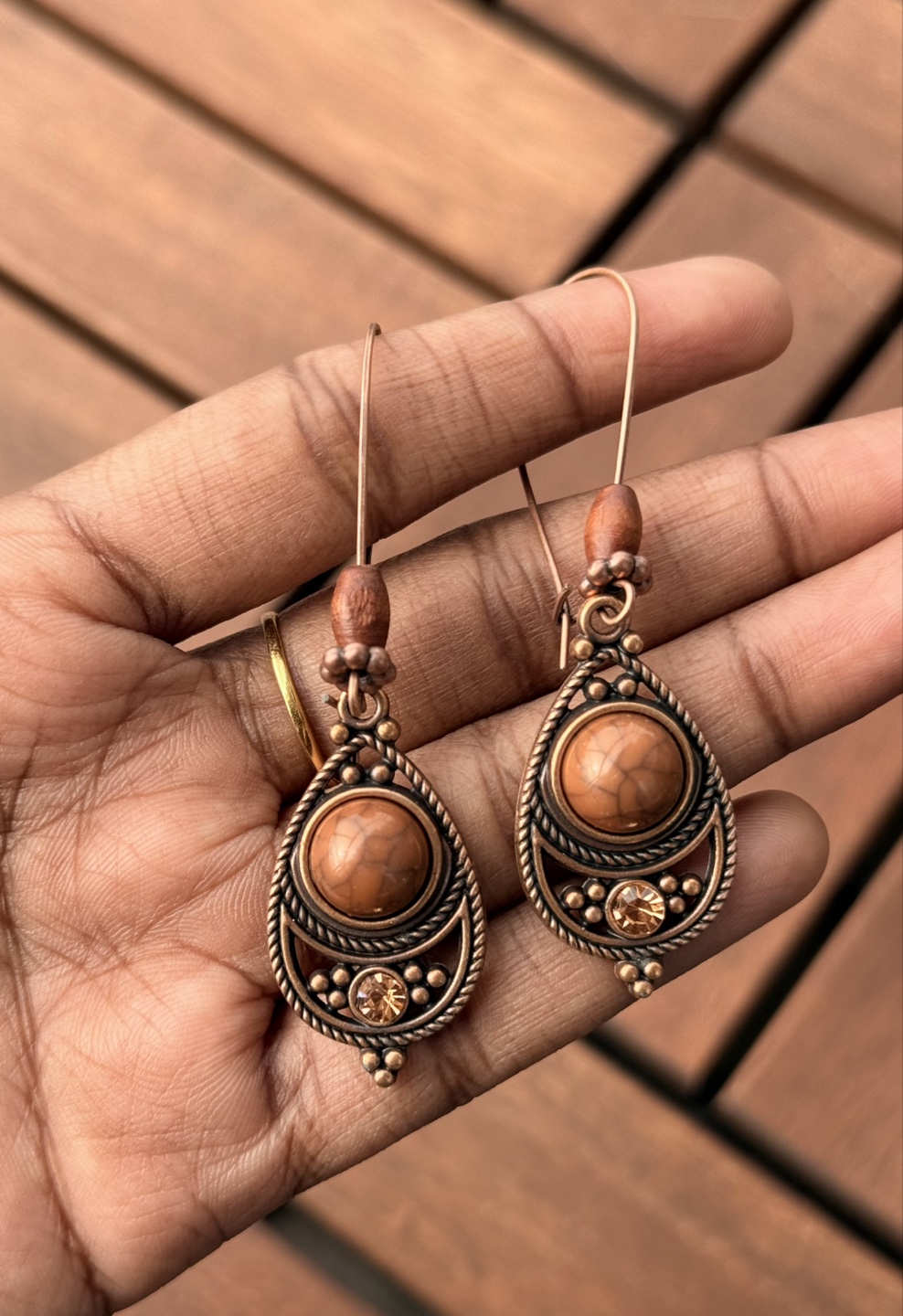 Amber Stone Teardrops 🍂| NEW