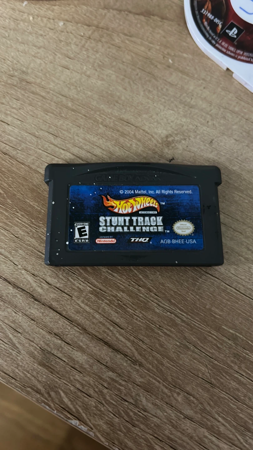 Hot Wheels Stunt Track Challenge Game Boy Advance