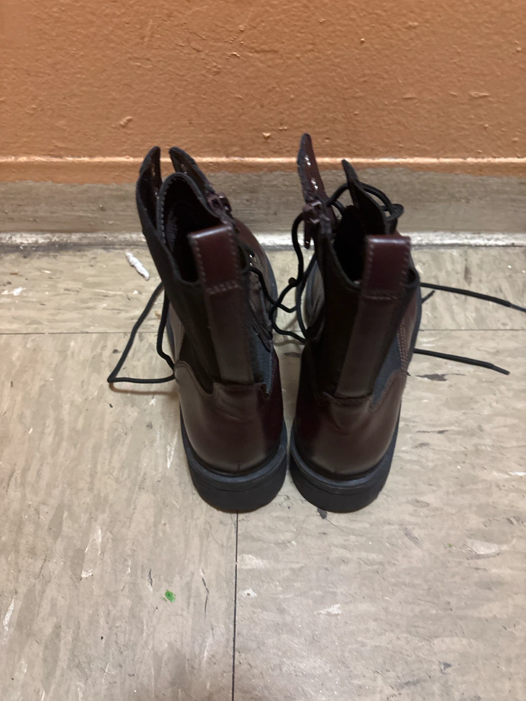 🏈No Boundaries Burgundy Lace-Up Boots Size 10 - photo 4