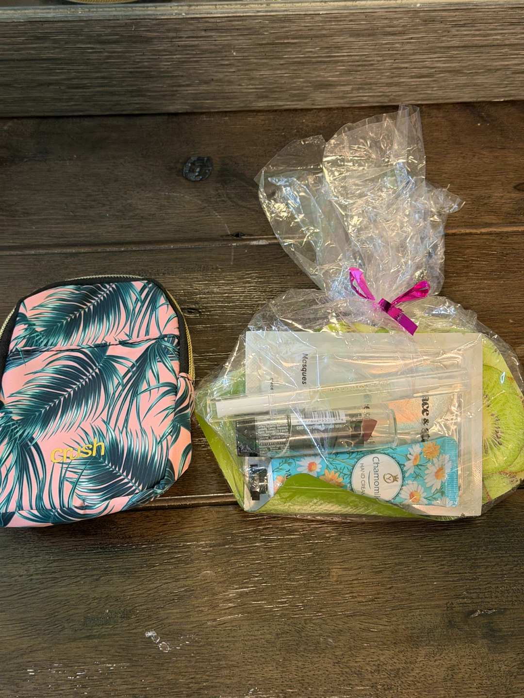 🏈 Crush Palm Print Cosmetic Bag and Beauty Bundle